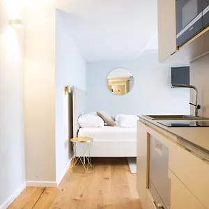 شقة فندقية Blackhome I Contactless Check-in, فيينا