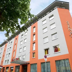 Hotel Senator, Wiedeń