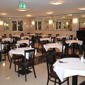 Donaustadt Kagran Hotel
