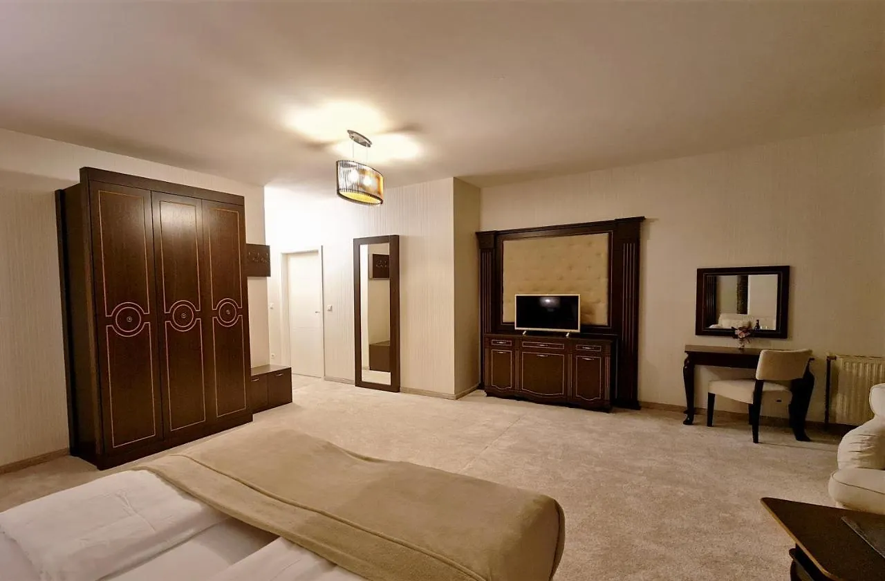 *** Гостевой дом River Lodge Вена Австрия