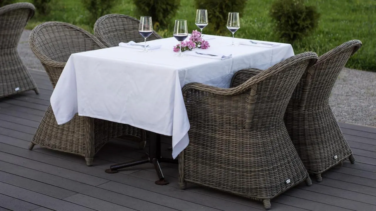 River Lodge Vienne